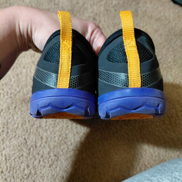 New Balance Minimus Womans Black and Purple Athletic Shoes Flex Running Size 9.5 - Picture 3 of 5